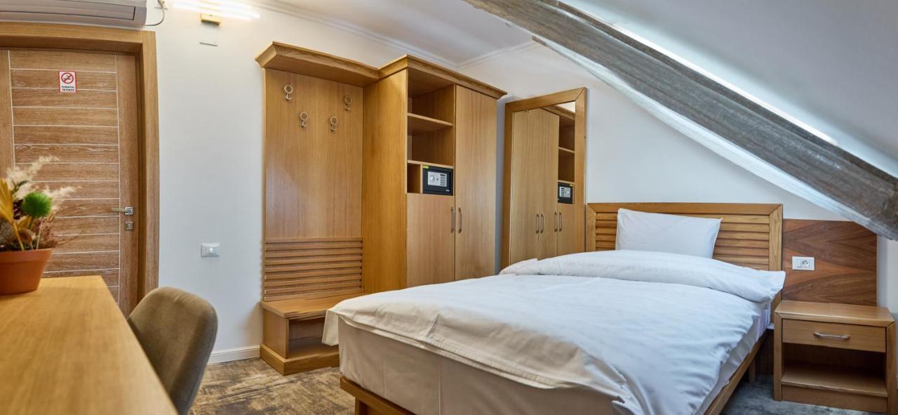Hotel Eden راميكو سارات المظهر الخارجي الصورة