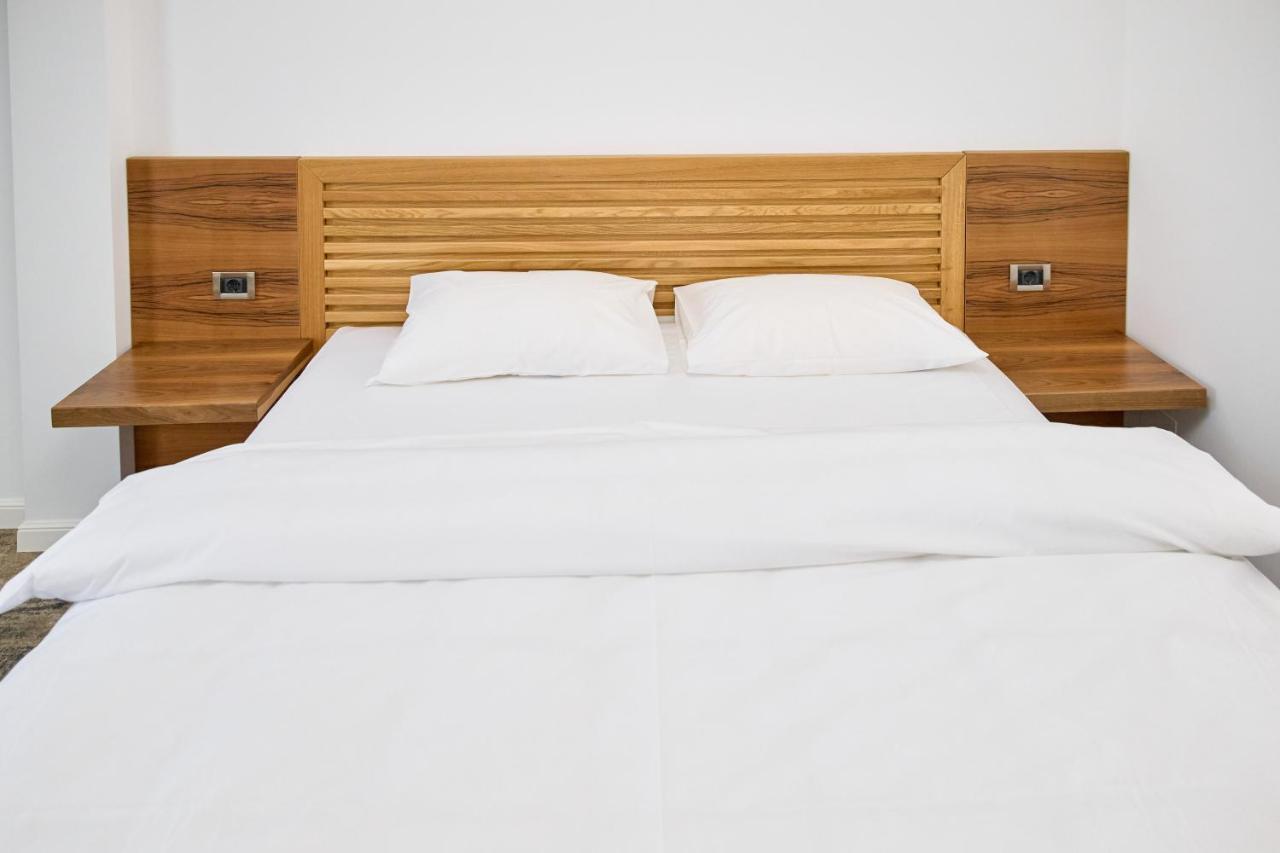 Hotel Eden راميكو سارات المظهر الخارجي الصورة