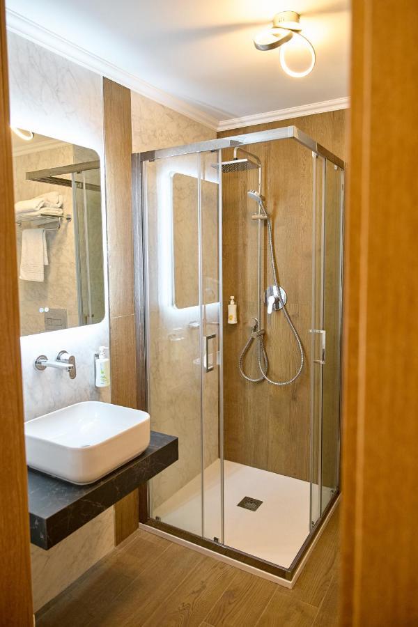 Hotel Eden راميكو سارات المظهر الخارجي الصورة