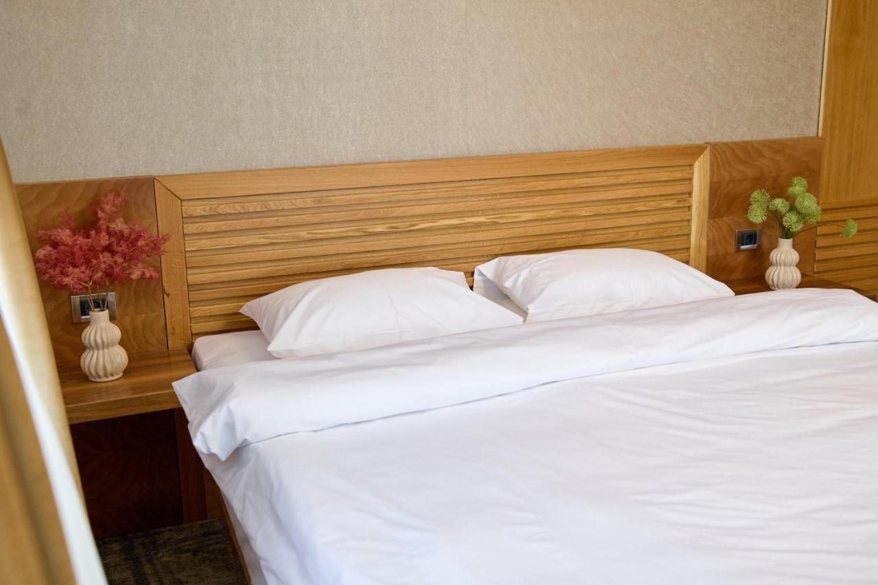 Hotel Eden راميكو سارات المظهر الخارجي الصورة