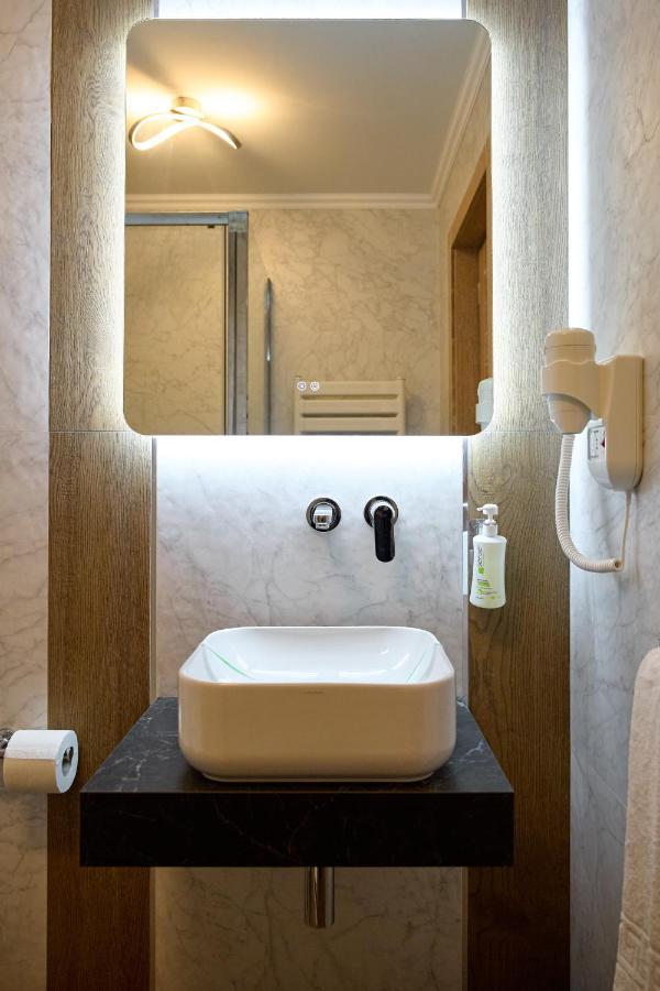 Hotel Eden راميكو سارات المظهر الخارجي الصورة