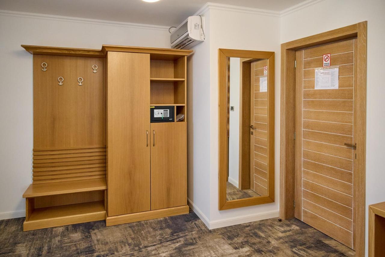 Hotel Eden راميكو سارات المظهر الخارجي الصورة